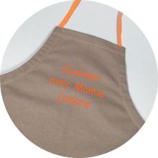 Tablier cuisine enfant taupe "Cuisiner avec mamie j'adore"