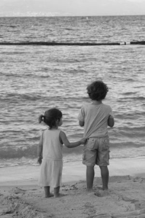 enfants à la plage