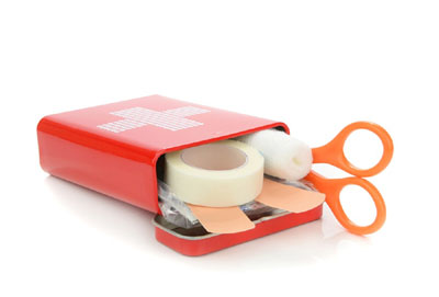 Ma Trousse A Petits Bobos La Trousse Pharmacie Bebe Ideale